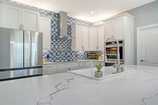 523 Grand Preserve Cove, Bradenton, FL 34212 - Photo 13