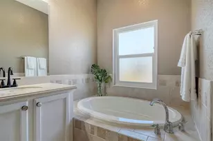 523 Grand Preserve Cove, Bradenton, FL 34212 - Photo 23