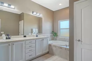 523 Grand Preserve Cove, Bradenton, FL 34212 - Photo 25