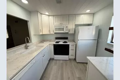 431 Airport Avenue E #204, Venice, FL 34285 - Photo 7