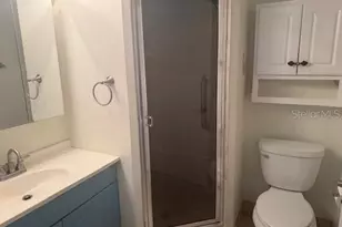 431 Airport Ave E, Venice, FL 34285 - Photo 11