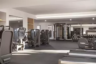 325 Golden Gate Point, Sarasota, FL 34236 - Photo 11