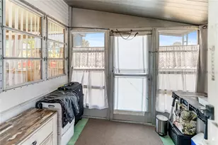 1100 University Pkwy, Sarasota, FL 34234 - Photo 17