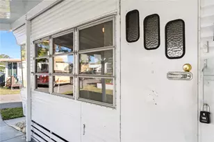 1100 University Pkwy, Sarasota, FL 34234 - Photo 15