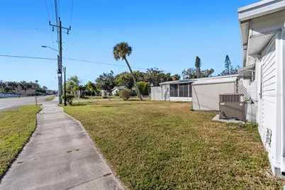 1100 University Parkway #68, Sarasota, FL 34234 - Photo 17