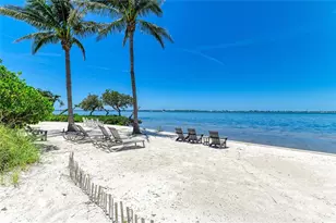 267 Sapphire Lake Dr, Bradenton, FL 34209 - Photo 83