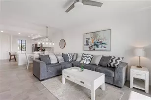 18028 Gawthrop Dr, Bradenton, FL 34211 - Photo 9