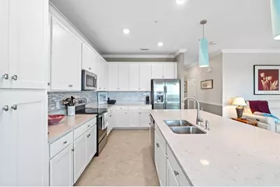 17520 Gawthrop Drive #401, Lakewood Ranch, FL 34211 - Photo 11