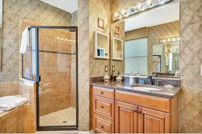 1371 Western Pine Circle, Sarasota, FL 34240 - Photo 65