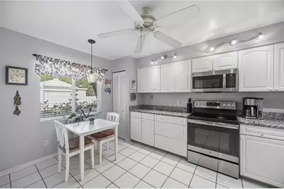 6101 34th Street W #22F, Bradenton, FL 34210 - Photo 13