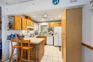 2902 42nd St W, Bradenton, FL 34205 - Photo 13