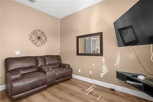 1492 Mellon Way, Sarasota, FL 34232 - Photo 5