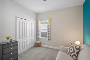 10910 Blue Magnolia Ln, Parrish, FL 34219 - Photo 7