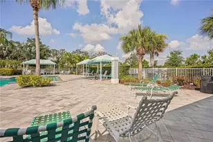 10910 Blue Magnolia Ln, Parrish, FL 34219 - Photo 37