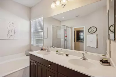 10910 Blue Magnolia Lane, Parrish, FL 34219 - Photo 17