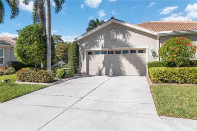 8115 Victoria Falls Circle, Sarasota, FL 34243 - Photo 3