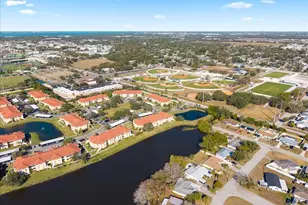 1050 Villagio Cir, Sarasota, FL 34237 - Photo 37