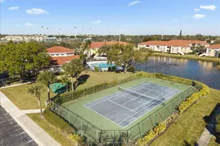 1050 Villagio Cir, Sarasota, FL 34237 - Photo 45