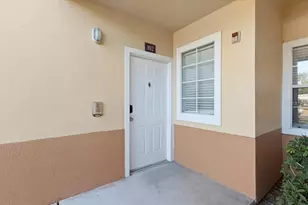 1050 Villagio Cir, Sarasota, FL 34237 - Photo 3