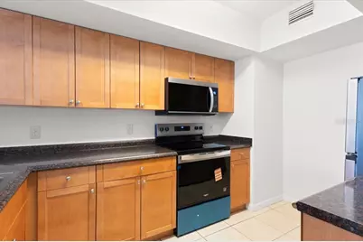 1050 Villagio Circle #102, Sarasota, FL 34237 - Photo 13