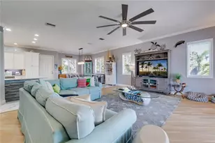 803 Gladiolus St, Anna Maria, FL 34216 - Photo 3