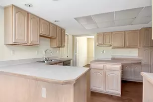 1310 91st Ct NW, Bradenton, FL 34209 - Photo 9