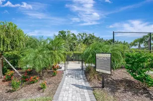 6310 Grandview Hill Ct, Bradenton, FL 34203 - Photo 51