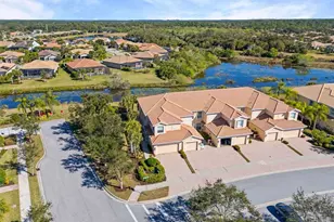 1181 Burgos Dr, Sarasota, FL 34238 - Photo 5