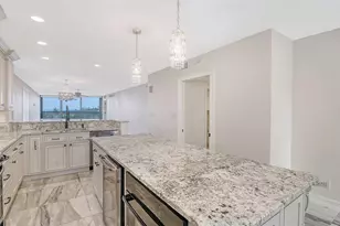 5740 Midnight Pass Rd, Sarasota, FL 34242 - Photo 13