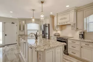 5740 Midnight Pass Rd, Sarasota, FL 34242 - Photo 11