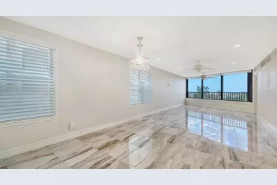 5740 Midnight Pass Road #307, Sarasota, FL 34242 - Photo 7