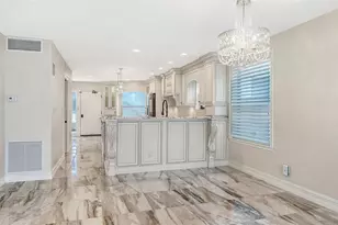 5740 Midnight Pass Rd, Sarasota, FL 34242 - Photo 23