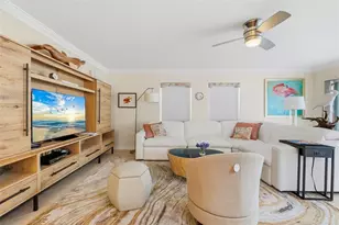 800 Benjamin Franklin Dr, Sarasota, FL 34236 - Photo 13
