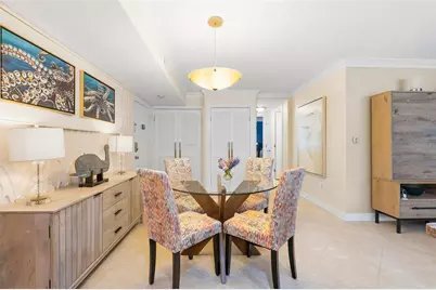 800 Benjamin Franklin Drive #110, Sarasota, FL 34236 - Photo 7