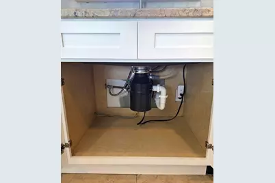 556 Mimosa Avenue NW, Port Charlotte, FL 33952 - Photo 33