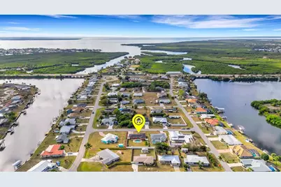 556 Mimosa Avenue NW, Port Charlotte, FL 33952 - Photo 5