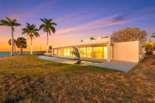 320 S Shore Dr, Sarasota, FL 34234 - Photo 53