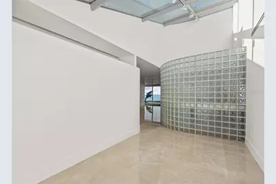 320 S Shore Drive, Sarasota, FL 34234 - Photo 7