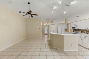 3915 Fonsica Ave, North Port, FL 34286 - Photo 11