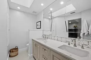 1918 Harbourside Dr, Longboat Key, FL 34228 - Photo 25