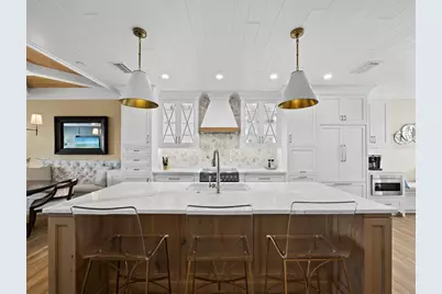 1918 Harbourside Drive #902, Longboat Key, FL 34228 - Photo 5