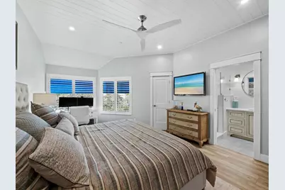 1918 Harbourside Drive #902, Longboat Key, FL 34228 - Photo 29