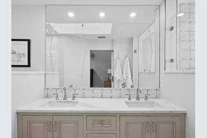 1918 Harbourside Drive #902, Longboat Key, FL 34228 - Photo 25