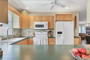 605 Albritton Ave, Sarasota, FL 34232 - Photo 13