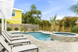 866 N Shore Dr, Anna Maria, FL 34216 - Photo 43