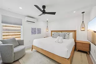 866 N Shore Dr, Anna Maria, FL 34216 - Photo 21