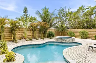 866 N Shore Dr, Anna Maria, FL 34216 - Photo 45