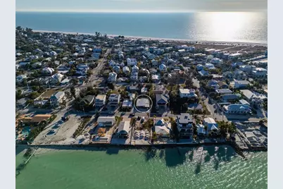 866 N Shore Drive, Anna Maria, FL 34216 - Photo 1