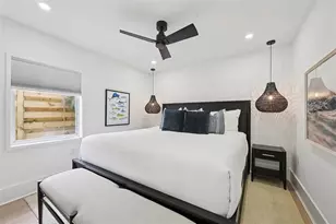 866 N Shore Dr, Anna Maria, FL 34216 - Photo 37