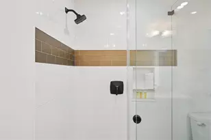 866 N Shore Dr, Anna Maria, FL 34216 - Photo 19